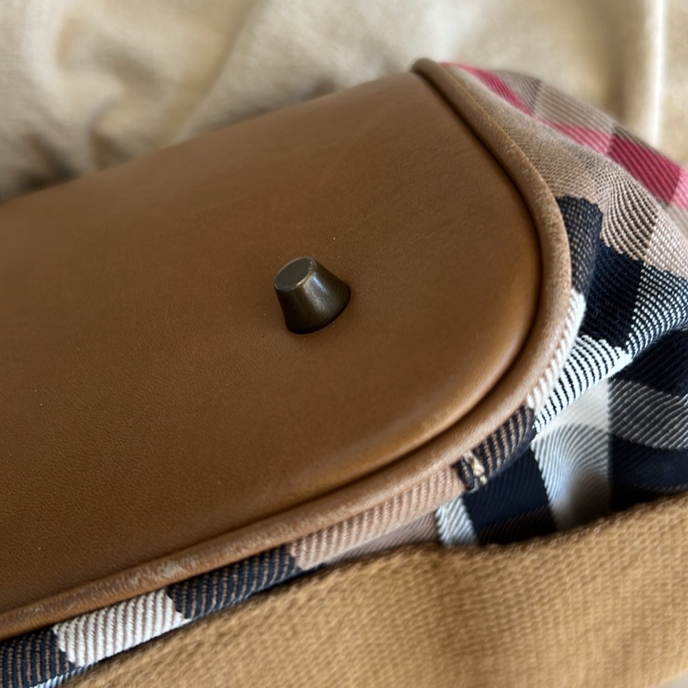 Burberry Brecon House Check Tote Bag - Picture 13 of 16